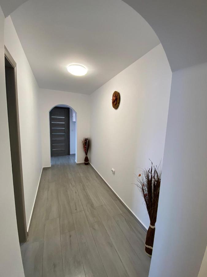 Apartament Livia Jurilovca Eksteriør bilde