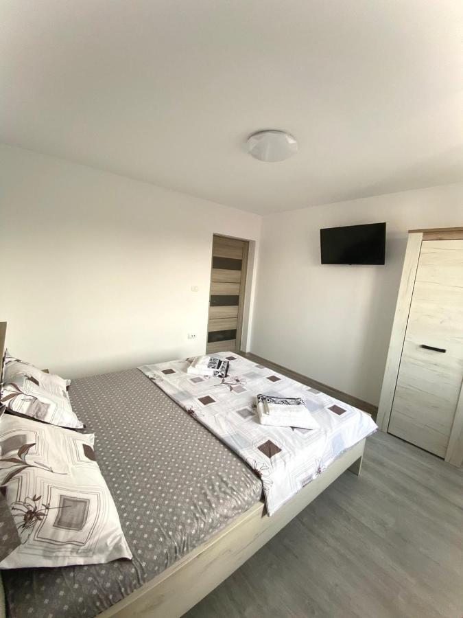 Apartament Livia Jurilovca Eksteriør bilde